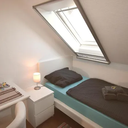 Apartment Zwergpinscher Dornum