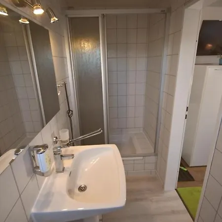 Zwergpinscher アパート *