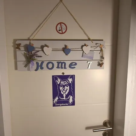 アパート Zwergpinscher